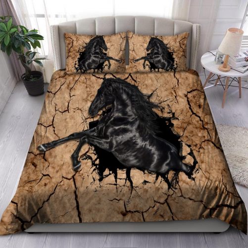 UniJames Personalized Horse Majestic Equine Bedding Set